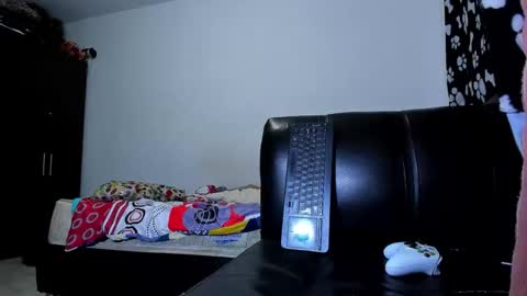 Snapshot of diiego_xxx chatting on 12.01.25 diiego_xxx online show from 12.01.25