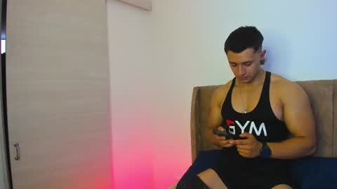 Dilan Coy online show from 01.15.26