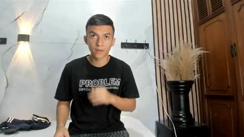 Snapshot of dilanandking chatting on 04.14.26 dilanandking online show from 04.14.26