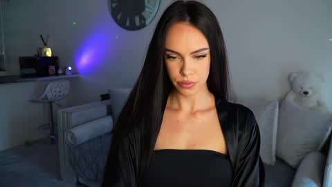 Snapshot of dilara_foxx chatting on 05.18.26 Dilara online show from 05.18.26