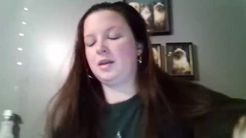 Snapshot of dilis1419 chatting on 02.22.26 DILIS online show from 02.22.26