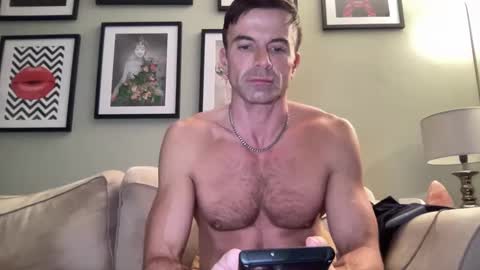 Snapshot of dillonwilde chatting on 01.14.25 Dillon online show from 01.14.25