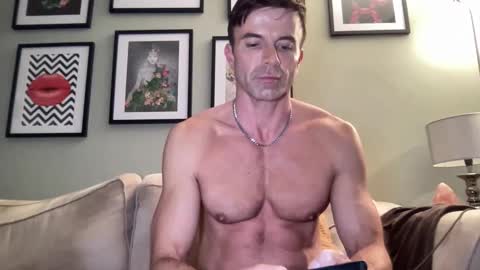 Snapshot of dillonwilde chatting on 01.19.25 Dillon online show from 01.19.25