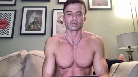 Snapshot of dillonwilde chatting on 02.16.25 Dillon online show from 02.16.25