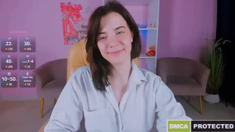 dina_fox_ online show from 12.17.24