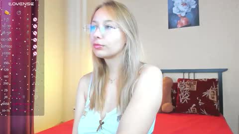 Dina online show from 09.15.25