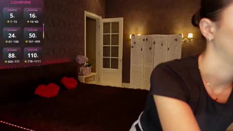 dinacandy online show from 11.04.25