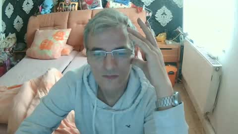 Snapshot of dirk6873 chatting on 01.04.25 Adam Carla online show from 01.04.25