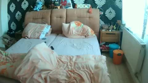 Snapshot of dirk6873 chatting on 02.08.25 Adam Carla online show from 02.08.25