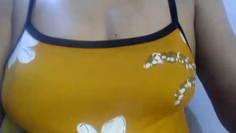 Snapshot of dirtiplay chatting on 10.15.25 dirtiplay online show from 10.15.25