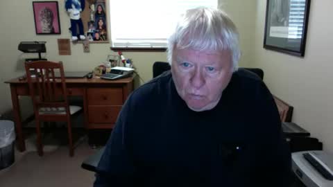 Snapshot of dirtrider195080438 chatting on 06.10.26 dirtrider195080438 online show from 06.10.26