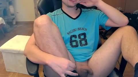 Snapshot of dirty_fun_boy chatting on 12.03.24 dirty_fun_boy online show from 12.03.24