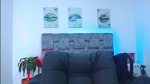 dirty model online show from 09.17.25