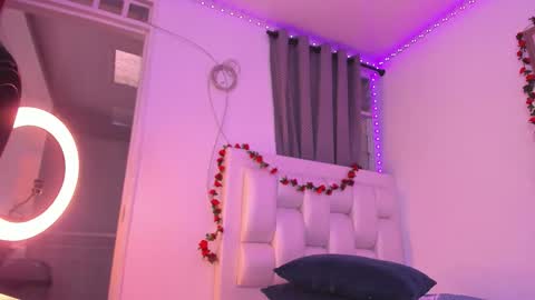 Samantha  online show from 02.14.26