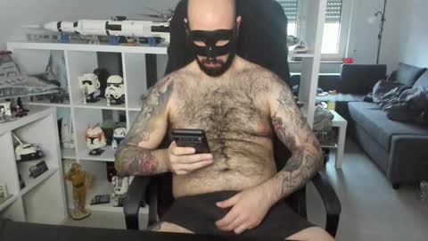 Robert online show from 12.21.24