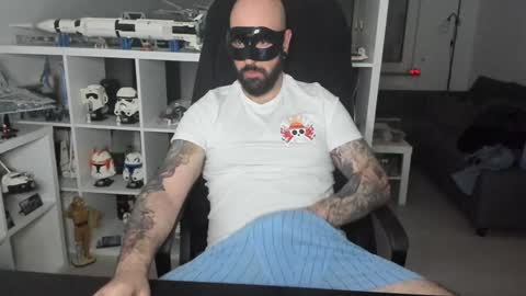 Robert online show from 01.14.25