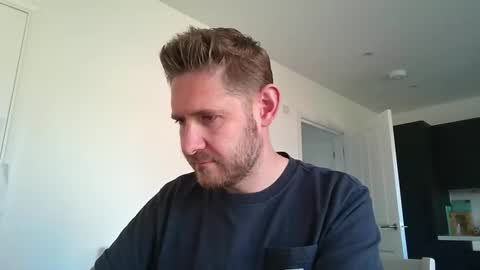 Snapshot of dirtylondon729 chatting on 04.29.26 Exhibitionist Ben online show from 04.29.26