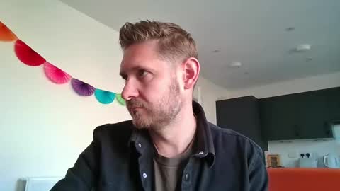 Snapshot of dirtylondon729 chatting on 04.30.26 Exhibitionist Ben online show from 04.30.26