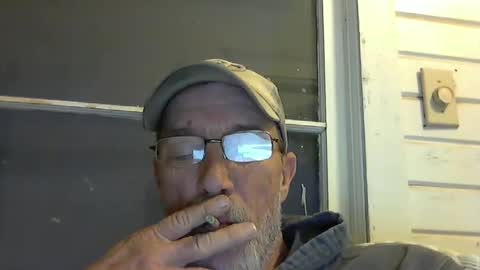 Snapshot of dirtynastyoldman chatting on 03.02.25 dirtynastyoldman online show from 03.02.25
