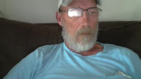 Snapshot of dirtynastyoldman chatting on 10.01.25 dirtynastyoldman online show from 10.01.25