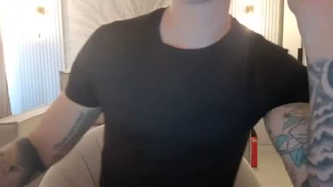 Snapshot of dirtyprettyboi chatting on 06.15.26 buy tokens with link online show from 06.15.26
