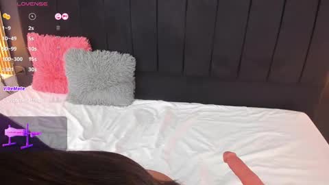 Snapshot of dirtysex18 chatting on 02.04.25 Soffie - Valentina - Yuya Astro online show from 02.04.25