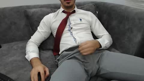 Snapshot of dirtyybooyy77 chatting on 10.28.25 dirtyybooyy77 online show from 10.28.25