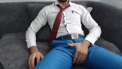 Snapshot of dirtyybooyy77 chatting on 11.11.25 dirtyybooyy77 online show from 11.11.25