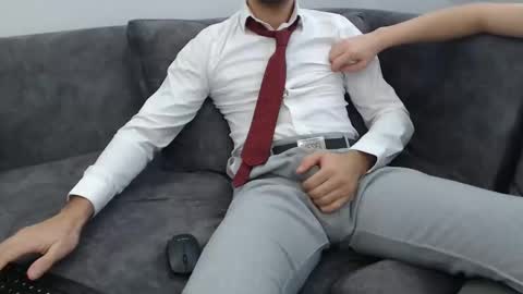 Snapshot of dirtyybooyy77 chatting on 11.26.25 dirtyybooyy77 online show from 11.26.25