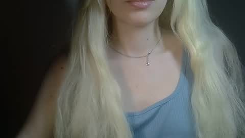 DitaMilton online show from 02.16.26