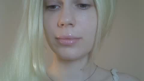 DitaMilton online show from 03.23.26