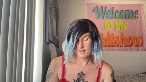 divinathedivine online show from 10.08.25