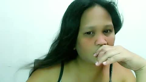 Snapshot of divinegrace10 chatting on 01.03.25     Divine Grace Close To Your Hear online show from 01.03.25