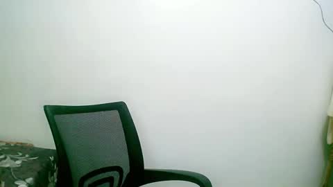 Snapshot of divinegrace10 chatting on 01.09.25     Divine Grace Close To Your Hear online show from 01.09.25