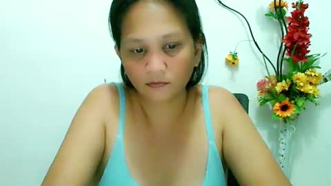 Snapshot of divinegrace10 chatting on 02.05.25     Divine Grace Close To Your Hear online show from 02.05.25