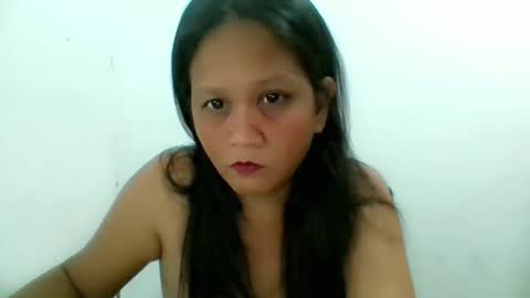 Snapshot of divinegrace10 chatting on 11.15.25 Divine Grace Close To Your Hear online show from 11.15.25