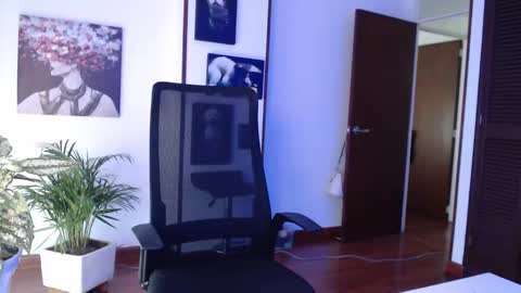 Hera online show from 02.04.26