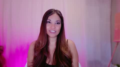 Snapshot of divinelynn chatting on 02.25.25 DivineLynn online show from 02.25.25