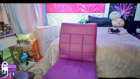 Jade Divyne online show from 12.21.24