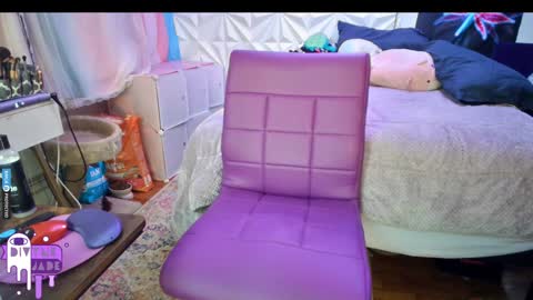 Jade Divyne online show from 12.21.24