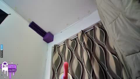 Jade Divyne online show from 02.22.25