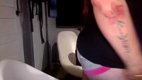 dix_yadown online show from 06.02.26