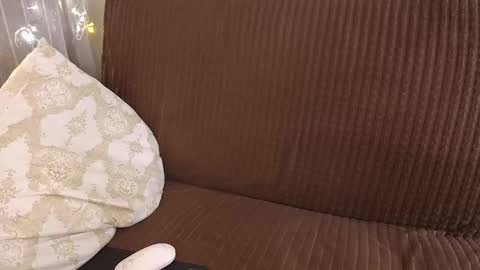 Snapshot of dixiemiller chatting on 10.20.25 Dixiemiller online show from 10.20.25