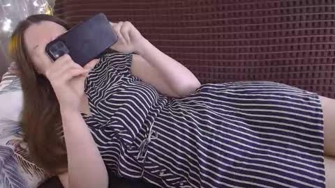 Snapshot of dixiemiller chatting on 11.24.25 Dixiemiller online show from 11.24.25