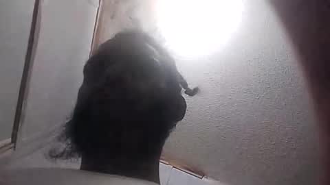 Snapshot of dixonbird41 chatting on 11.25.25 dixonbird41 online show from 11.25.25