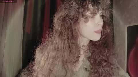 Snapshot of dizer_clop chatting on 02.18.26 Dizer online show from 02.18.26