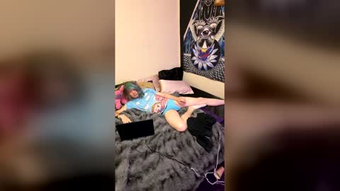 diztraxtion2468 online show from 04.10.26