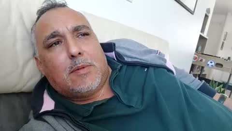 djeauzy77 online show from 04.08.26