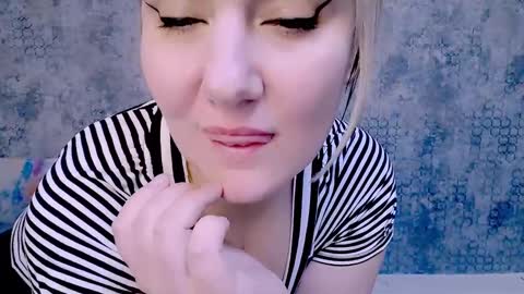 djullia online show from 02.23.25