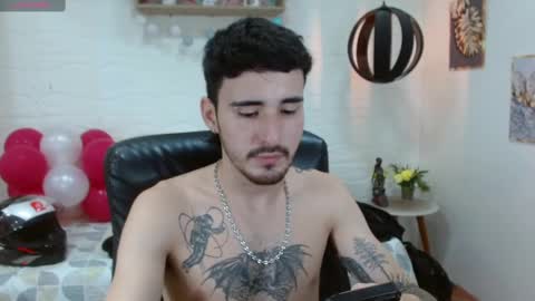 Snapshot of dmitrisanders1 chatting on 02.22.25 Maybe in pvt online show from 02.22.25